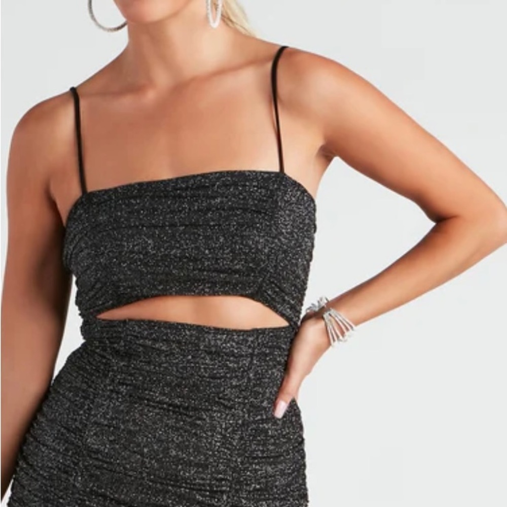 Mini dress - Picture 2 of 5
